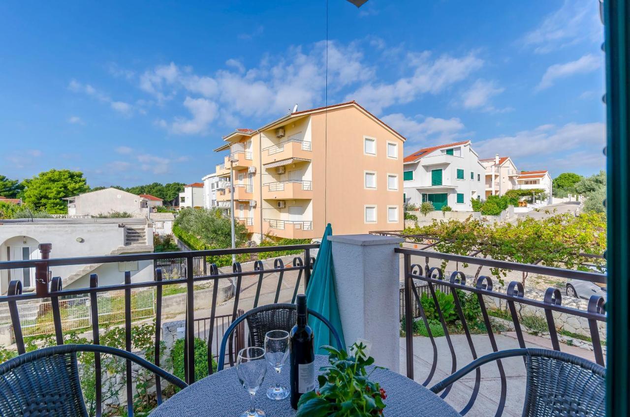 Apartments Mate Trogir Kültér fotó